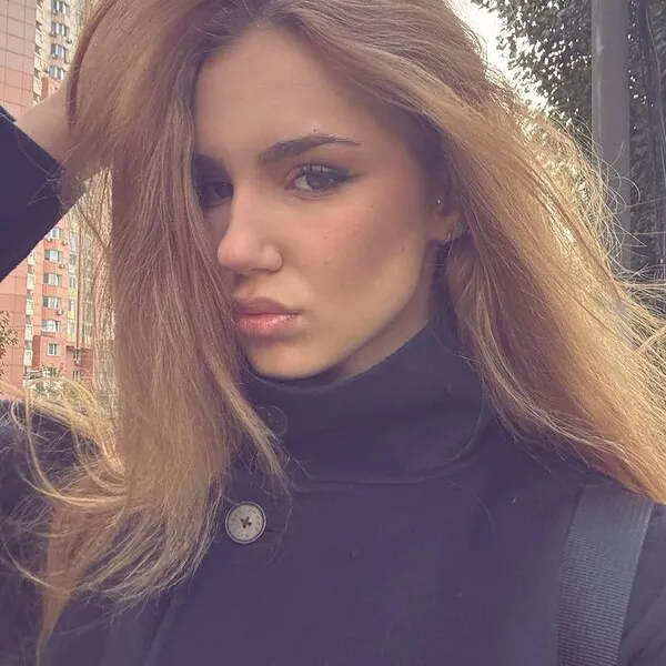 Катя